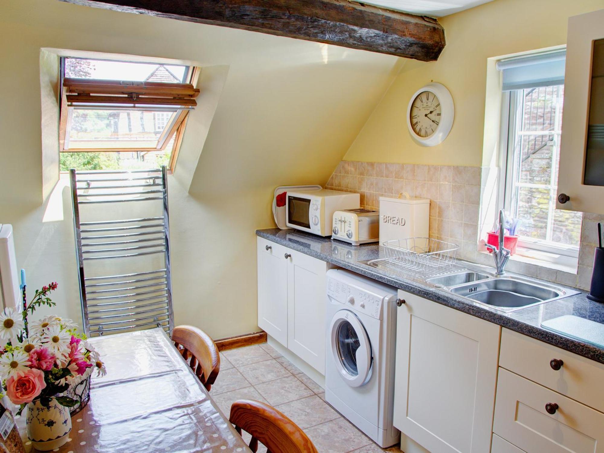 Holiday home East Granary - 28956 *